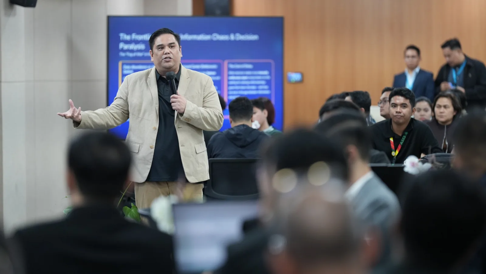 Jason Keith Boñaga, Co-Founder and Chief Resilience Officer of CrisisOps, engages with participants during the event and discusses CrisisOps’ disaster-response technology.
